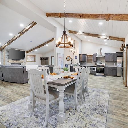 Whiskey Pines Retreat! Single Level Home, Outdoor Firepit, Ac, Bbq! Sleeps 9 In Lake Harmony! المظهر الخارجي الصورة
