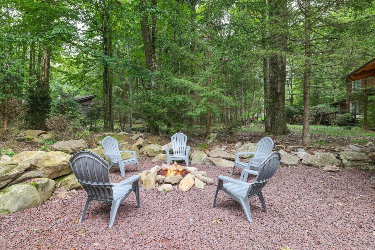 Whiskey Pines Retreat! Single Level Home, Outdoor Firepit, Ac, Bbq! Sleeps 9 In Lake Harmony! المظهر الخارجي الصورة