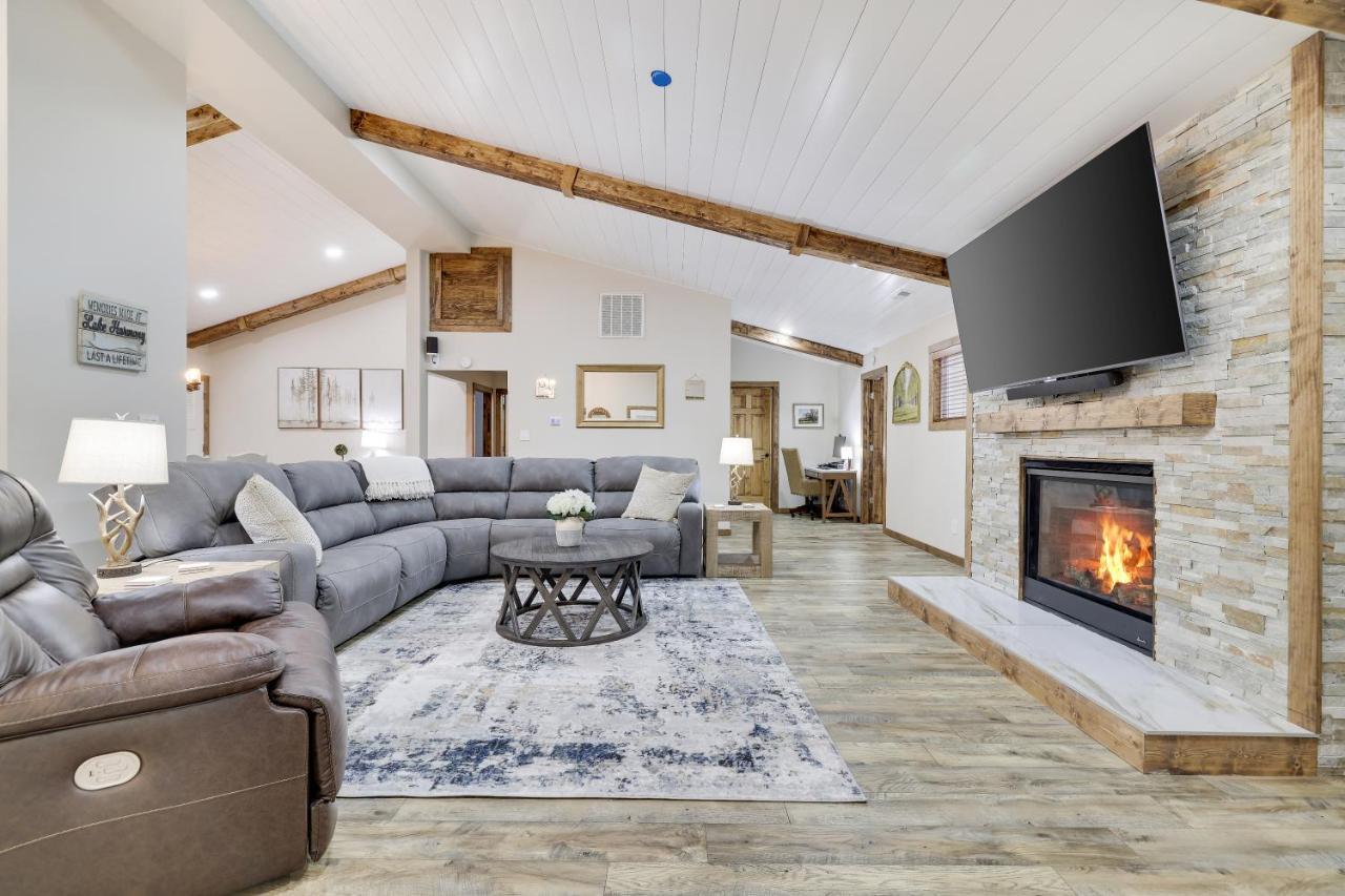 Whiskey Pines Retreat! Single Level Home, Outdoor Firepit, Ac, Bbq! Sleeps 9 In Lake Harmony! المظهر الخارجي الصورة